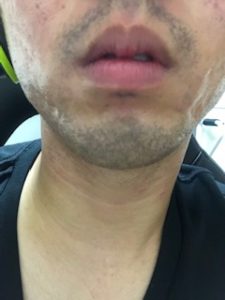 今日の髭